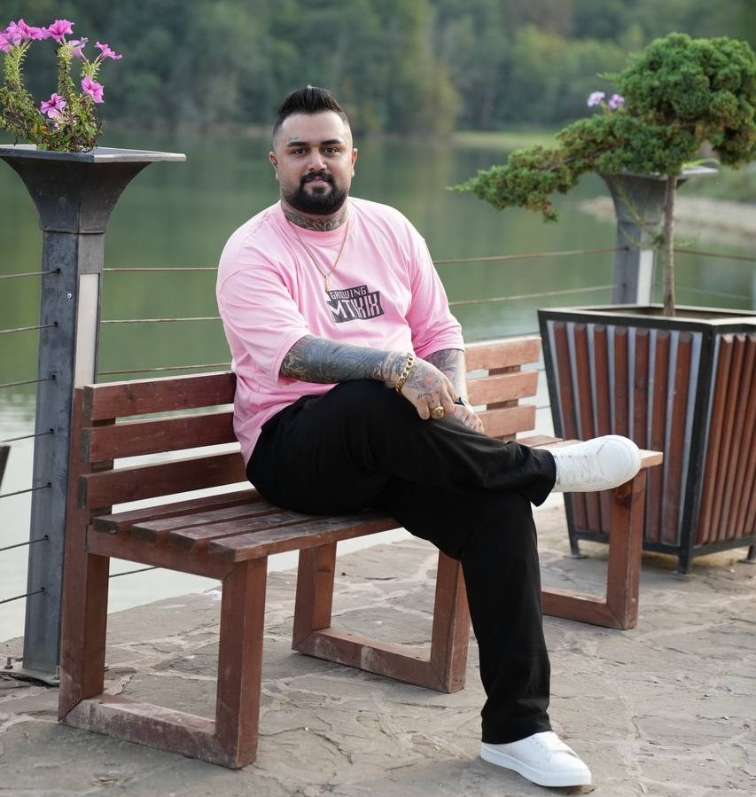 دانلود آهنگ بنام یار جان با صدای بهنام حسن زاده